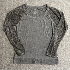 Avia Women's Athletic Top Gray Long Sleeve Stretch Lightweight Size M